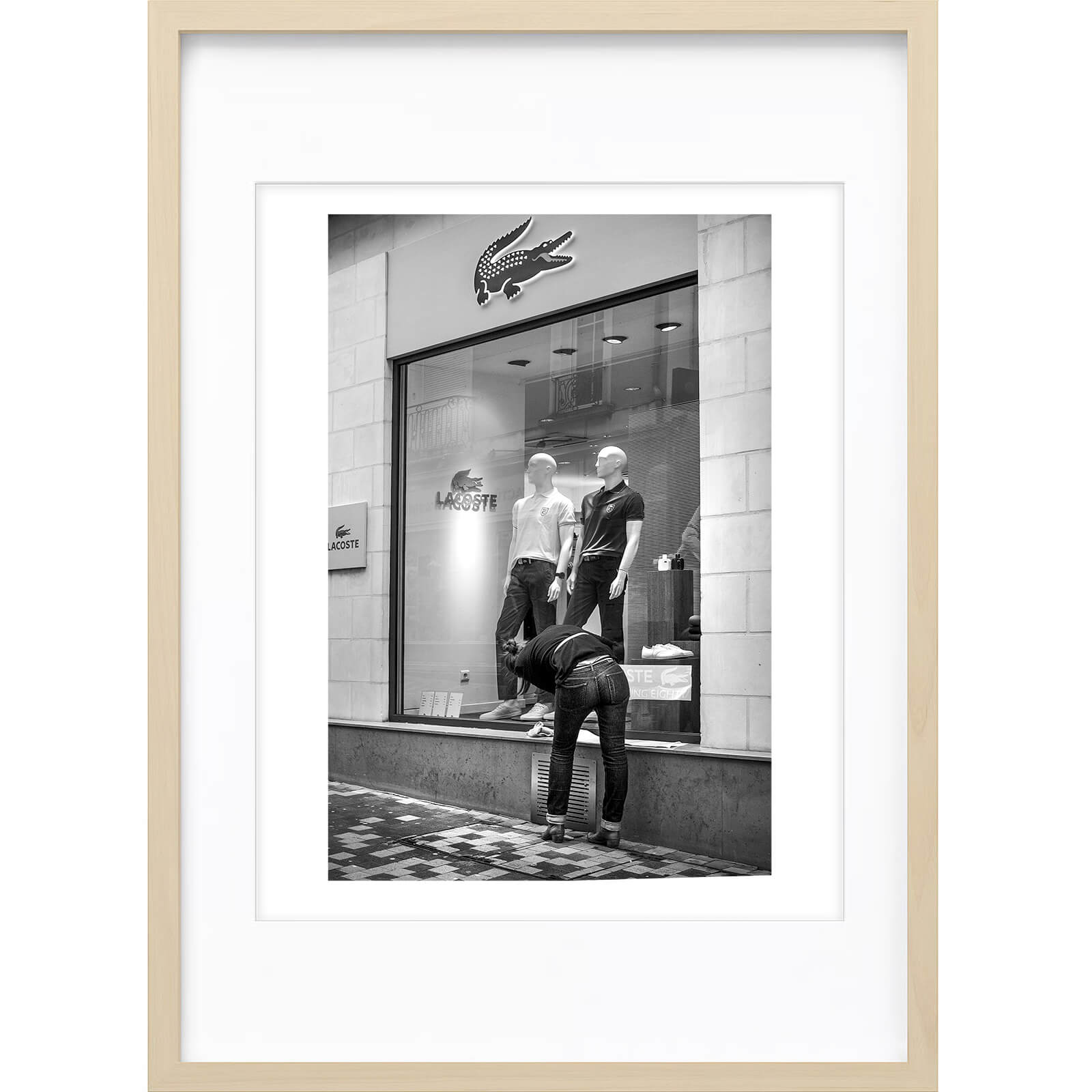 " Essayage de Chaussures ? " PHOTO GALERIE